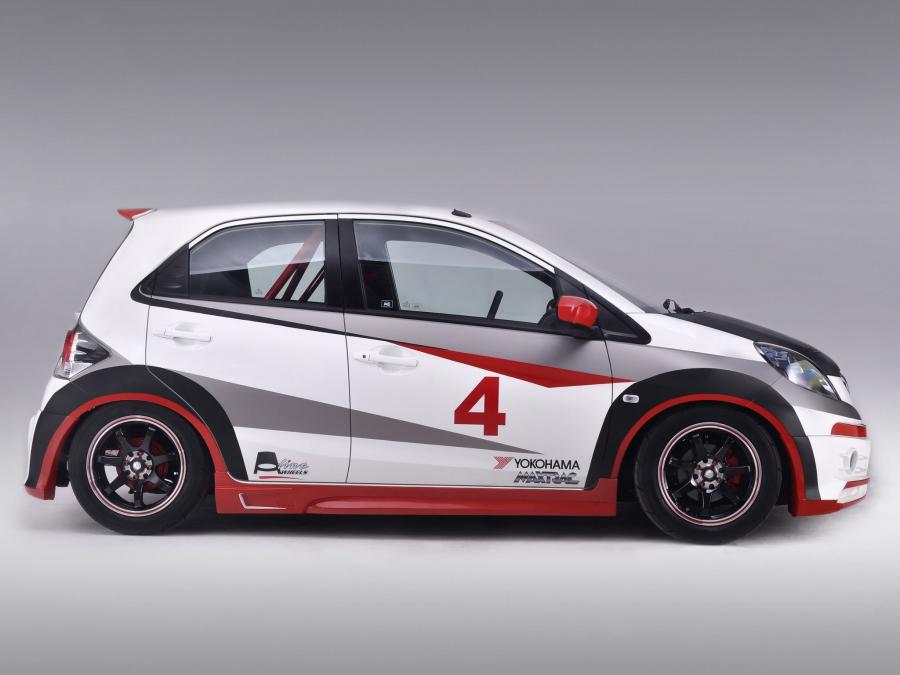  Honda Brio Club Racer Concept 2013 года  (фото 2 из 6)